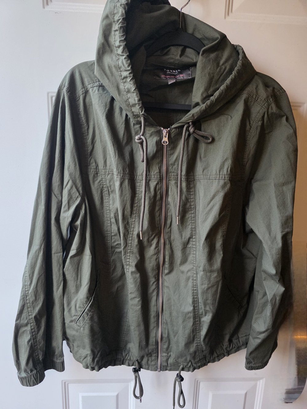 Torrid Olive Hooded Jacket - Feel The FIT 2x